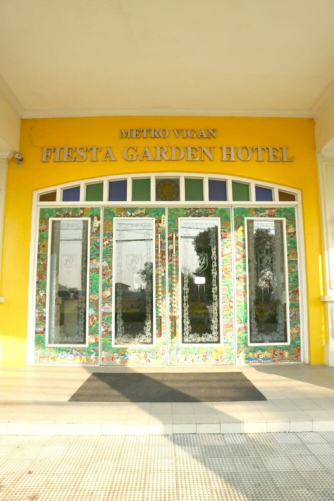Metro Vigan Fiesta Garden Hotel