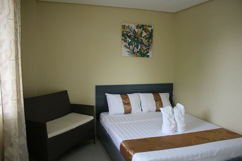 Rusville Hotel & Residences