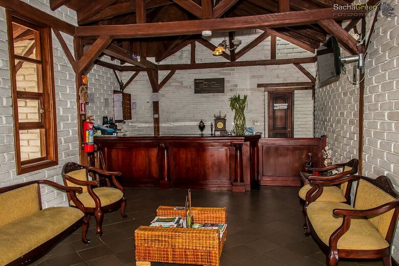 Hotel Hoster�a Imperio Real