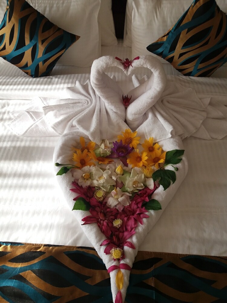 Ocean Queen Hotel