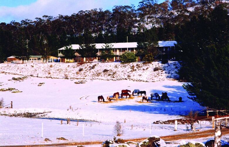 Cooba Holiday Motel