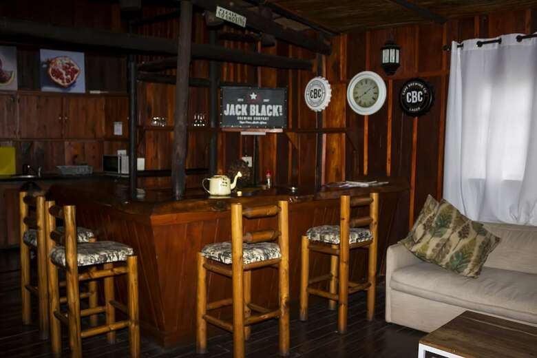 Posada Rain Farm Game Lodge