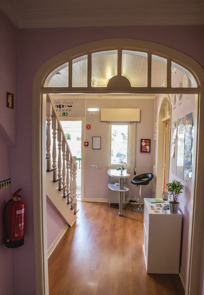 Hostal Help Yourself Hostels Carcavelos Coast