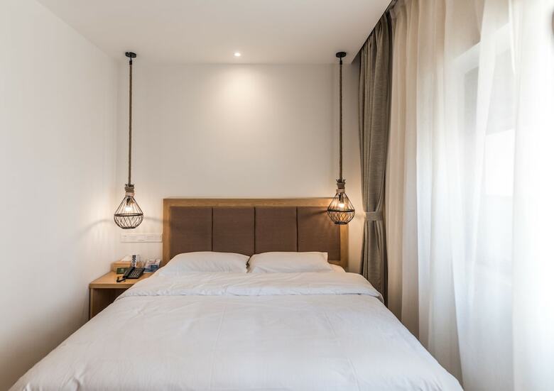 Blossom Hotel In Kunming