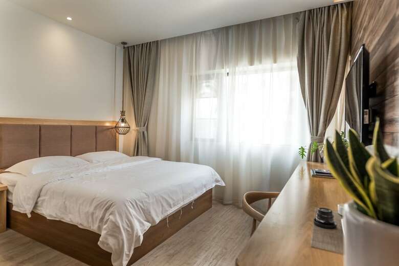Blossom Hotel In Kunming