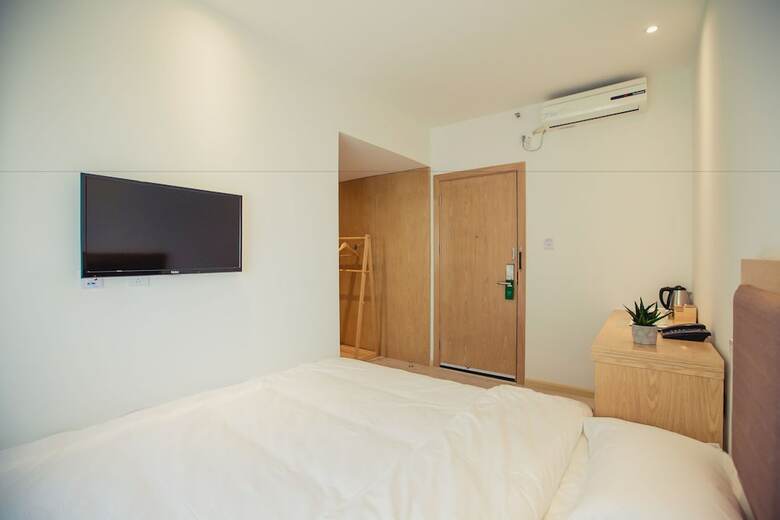 Blossom Hotel In Kunming