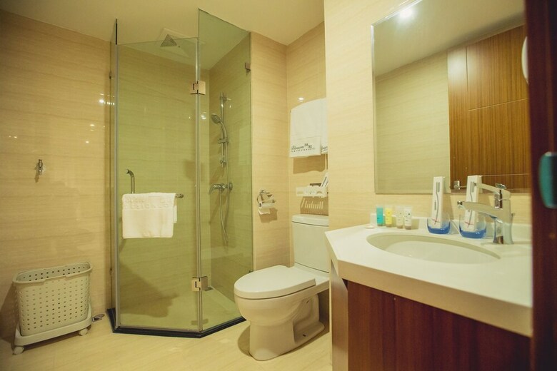 Blossom Hotel In Kunming