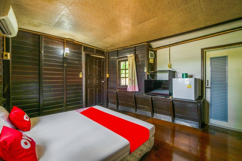 Hotel Oyo 886 Maingam Riverside Resort