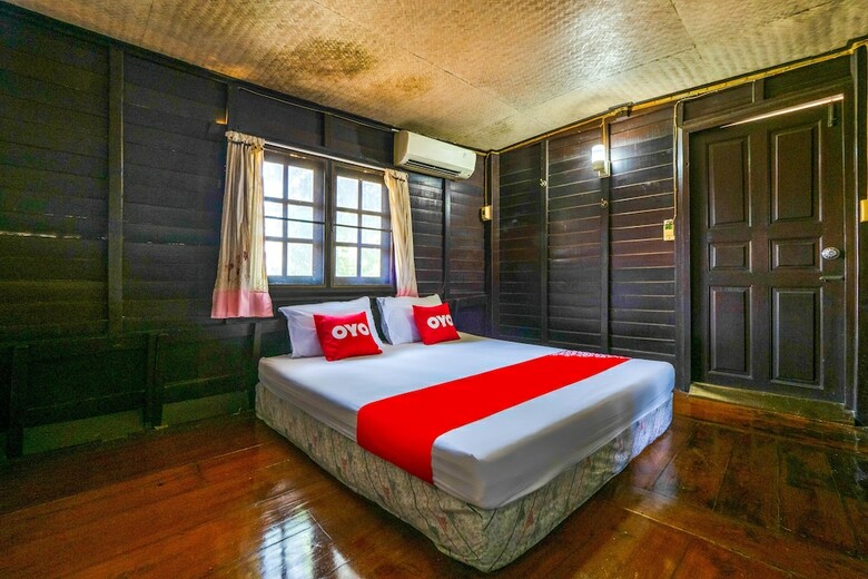 Hotel Oyo 886 Maingam Riverside Resort