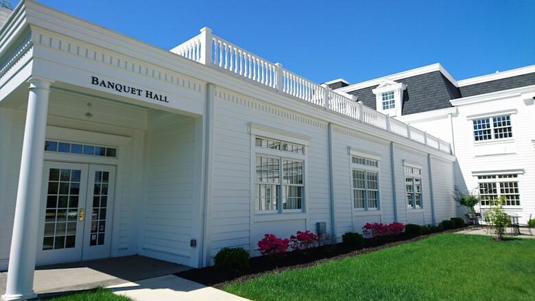 Mills Park Hotel