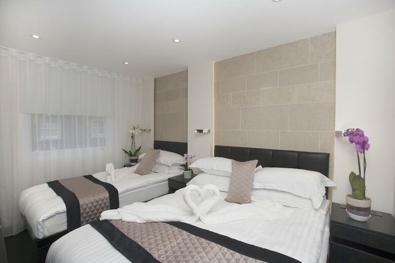 Hotel Mstay Golders Green