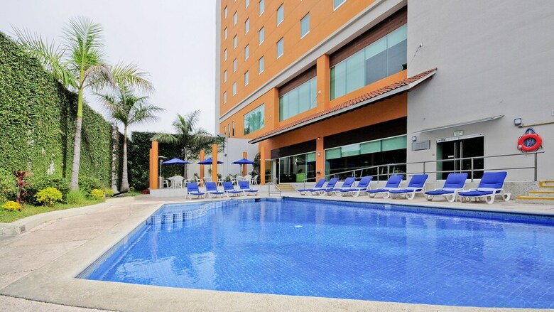 Hotel Holiday Inn Uruapan