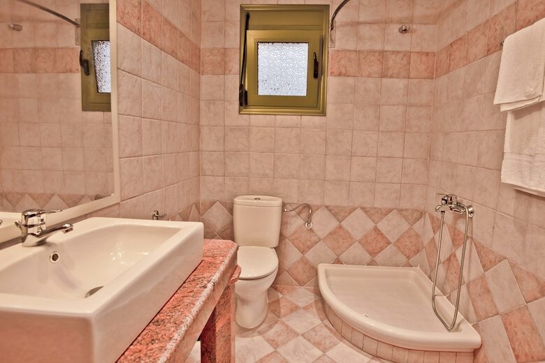 Hotel Aselinos Suites