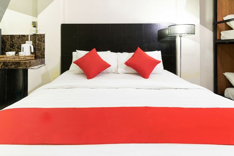 Hostal Oyo 134 The Bedstation