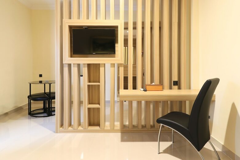 Violand Garden Hotel