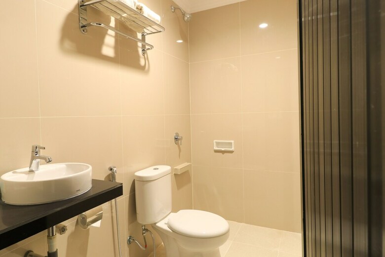Violand Garden Hotel