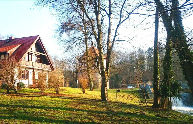Neue M�hle Hotel Und Restaurant