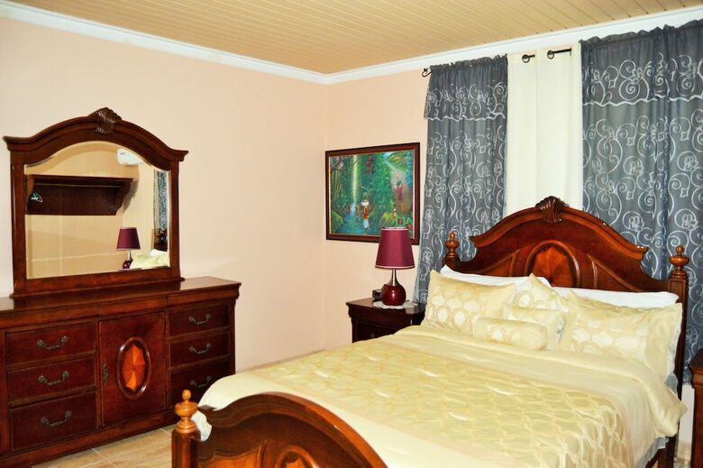 Hotel Le Village D'ennery