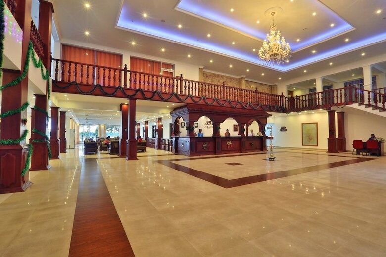 Hotel Centauria Lake Resort