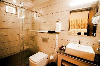 Pinnacle By 1589 Hotels