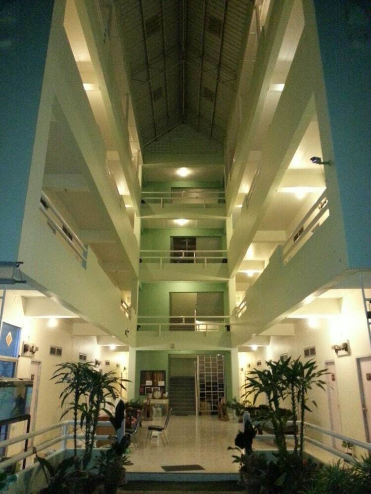 Hotel Lamphun Place