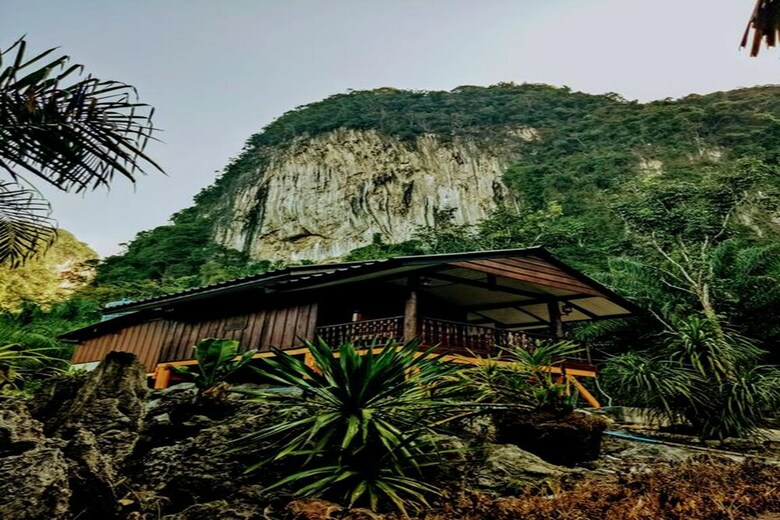 Hotel Aoluek Paradise