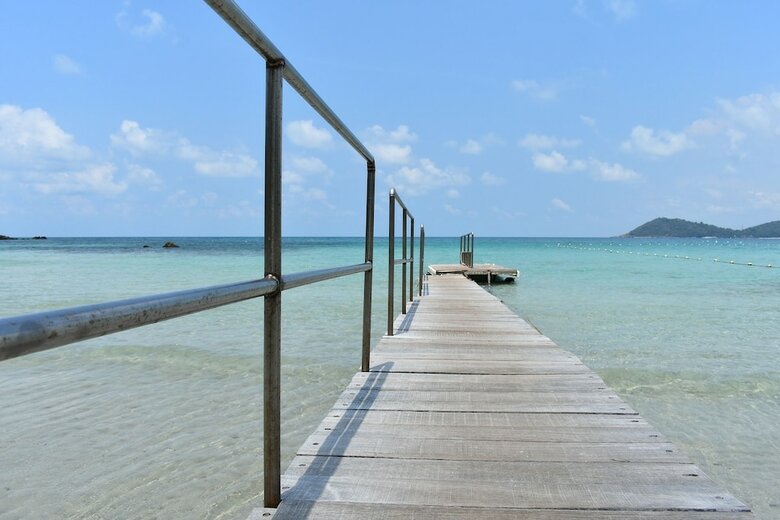 Hotel New Paradise Home Resort