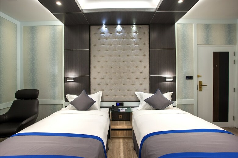 Hotel Brac Centre Inn