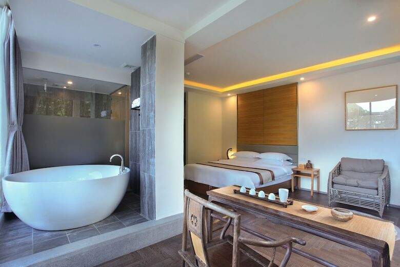 Guilin Heshe Hotel