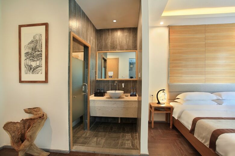 Guilin Heshe Hotel