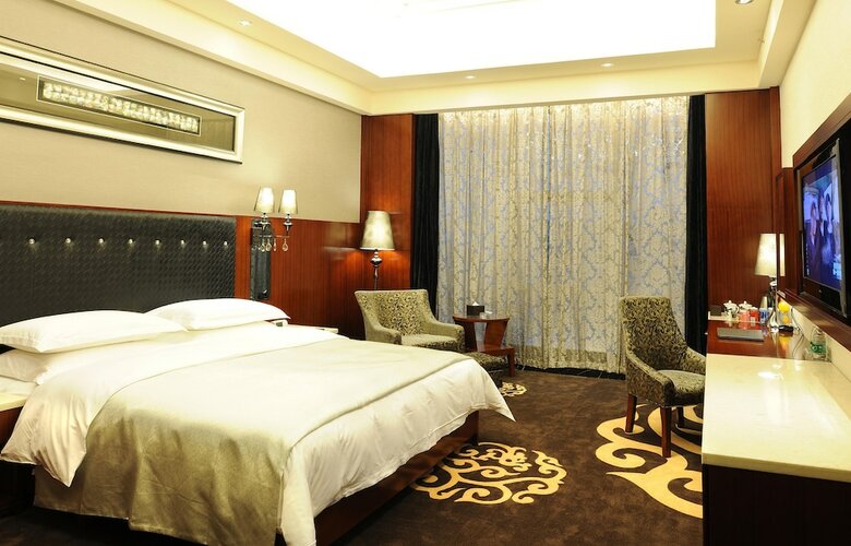 Changsha Yannian Century Hotel