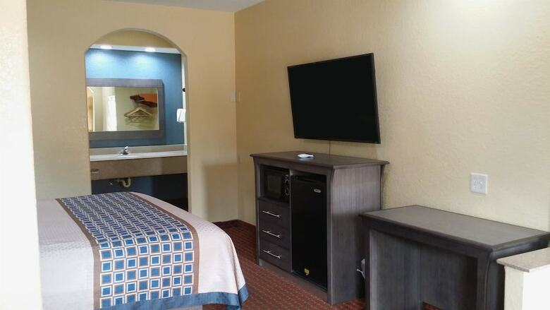 Hotel Americas Best Value Inn & Suites Houston Ne