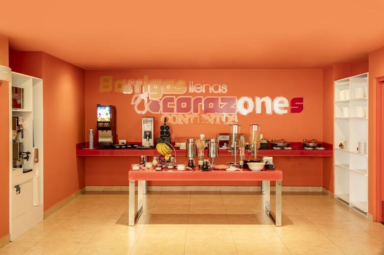 Hotel One Leon Antares