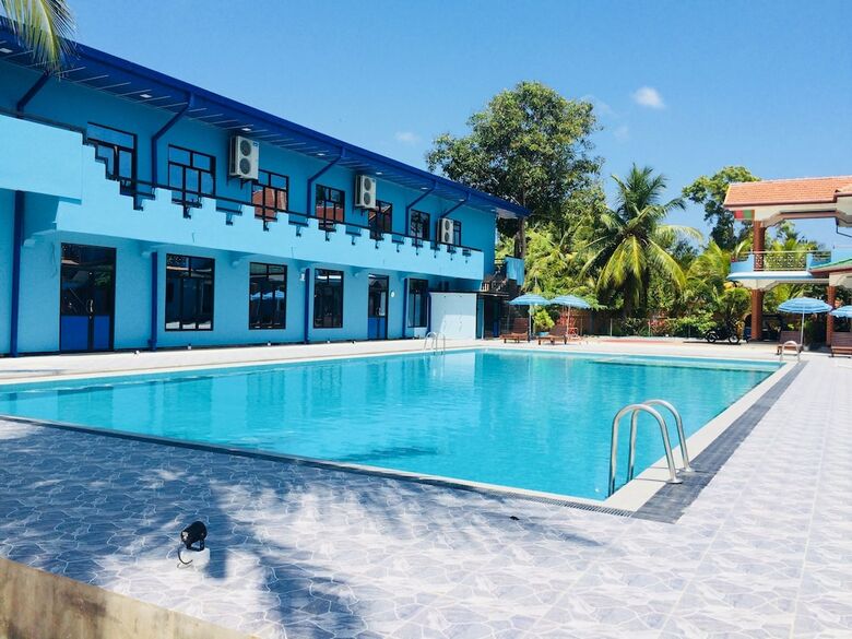 Sunnyfish Hotel & Resort
