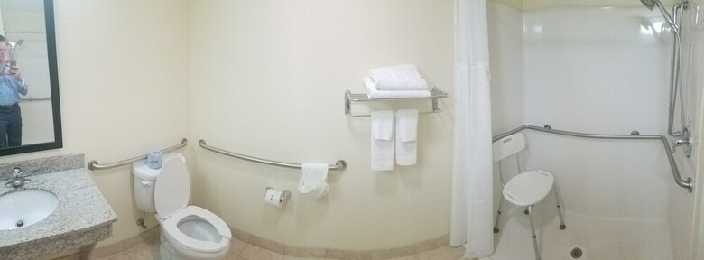 Hotel Comfort Inn & Suites Northeast - Gateway