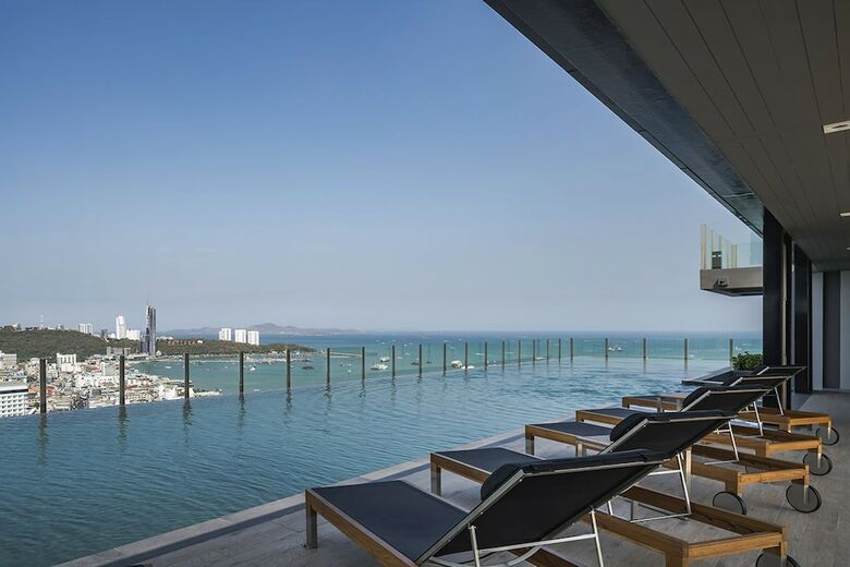The Base Central Pattaya By Ul