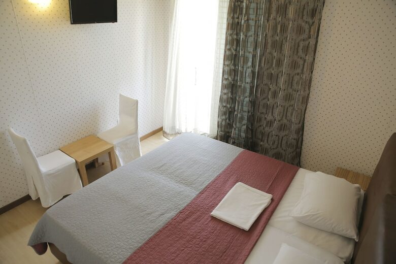Hotel Anesi