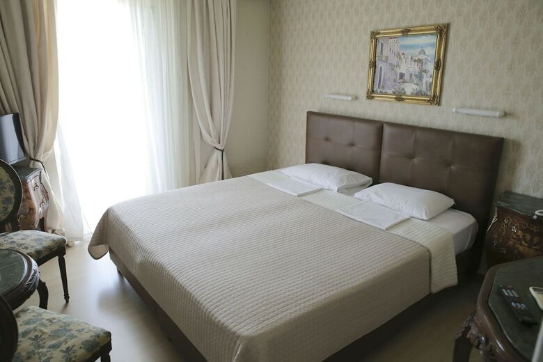 Hotel Anesi