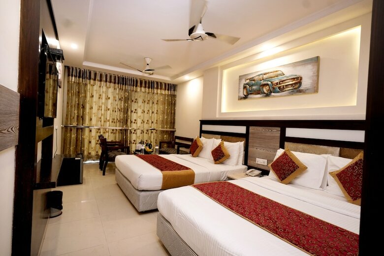 Hotel The Singh Empire
