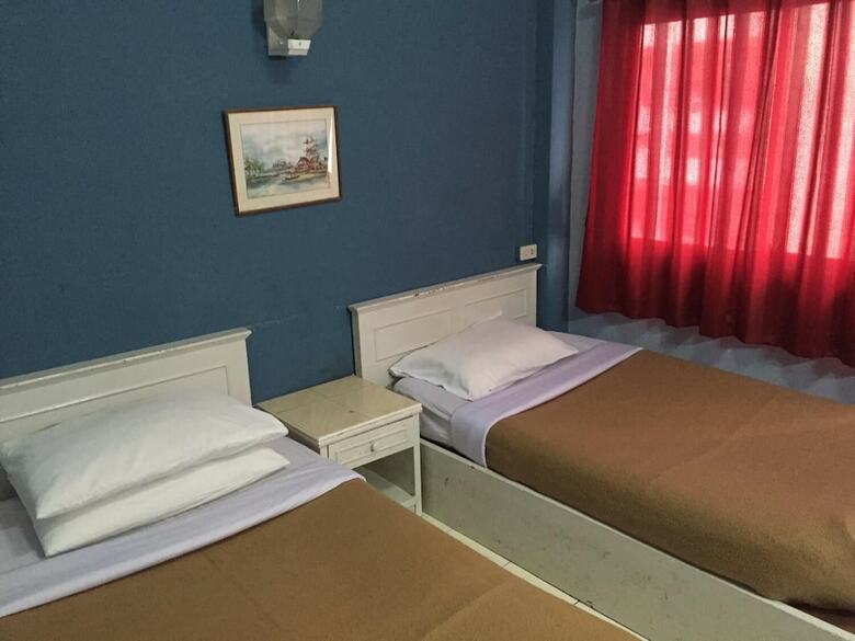 Hotel Paradise House