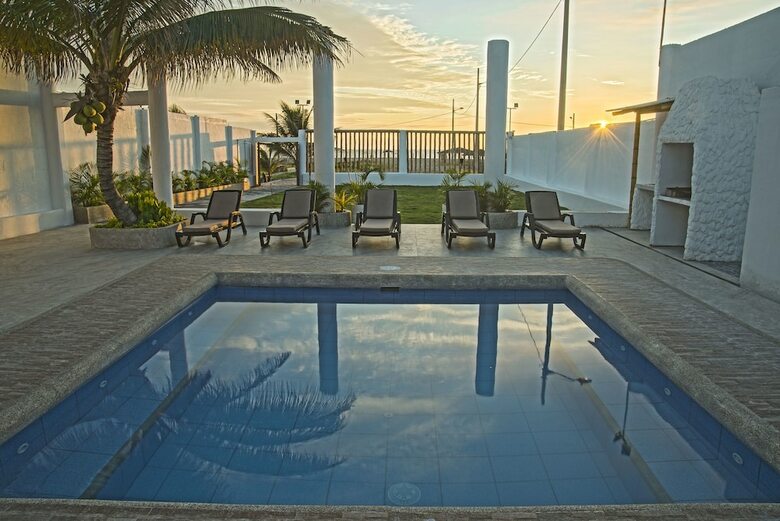 Hotel La R�a Playas