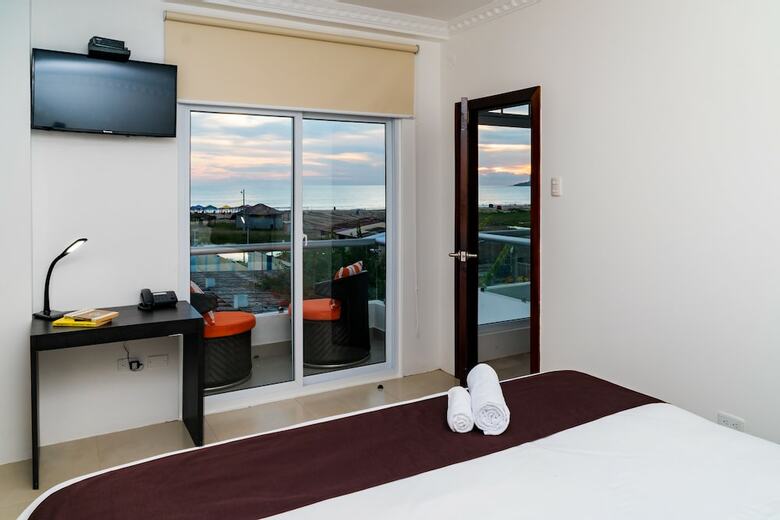 Hotel La R�a Playas