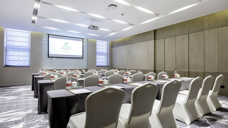 Hotel Holiday Inn Baoji Central