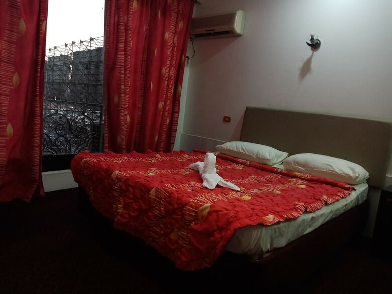Invitation Hotel