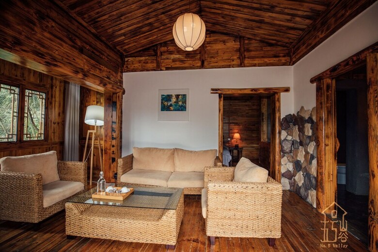 Bed & Breakfast No.5 Valley Lodge