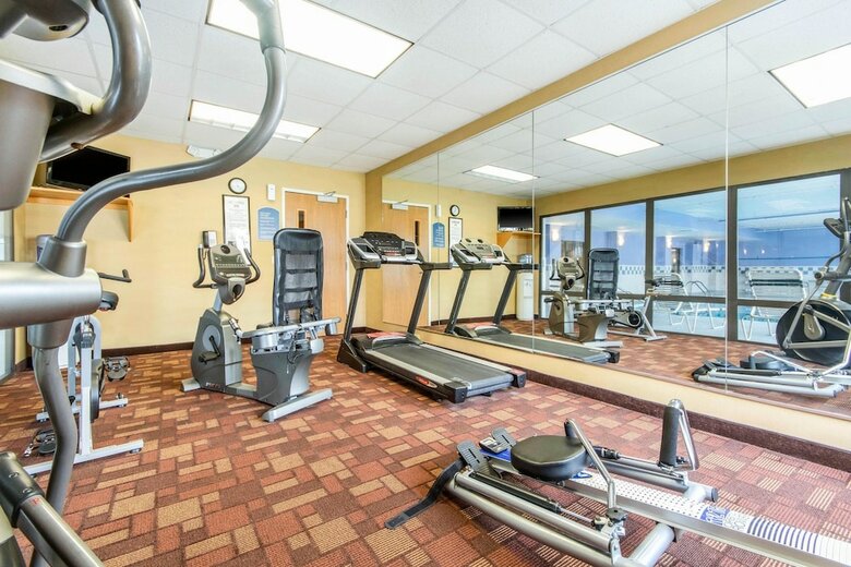 Hotel Quality Inn & Suites
