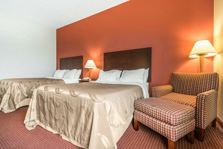 Hotel Quality Inn & Suites