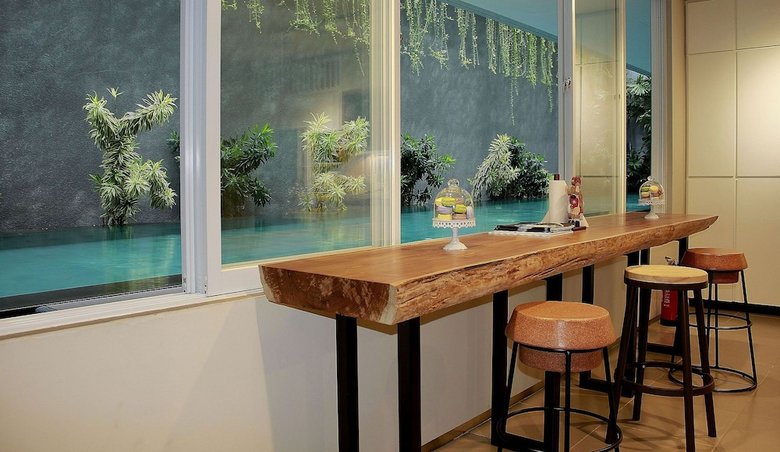 Hotel Zen Rooms Patra Kuningan Syariah