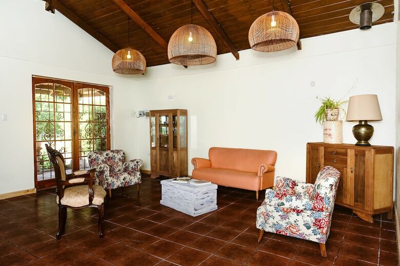 Hotel Hoja De Parra