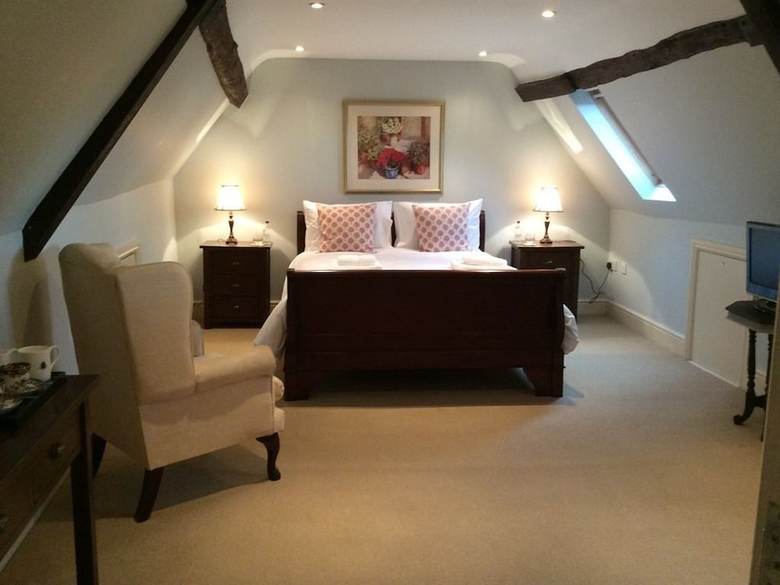 Castle Farm House B&B